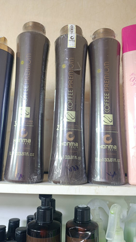 پک کراتین هونما بهمراه شامپو قلیایی و شامپو تثبیت