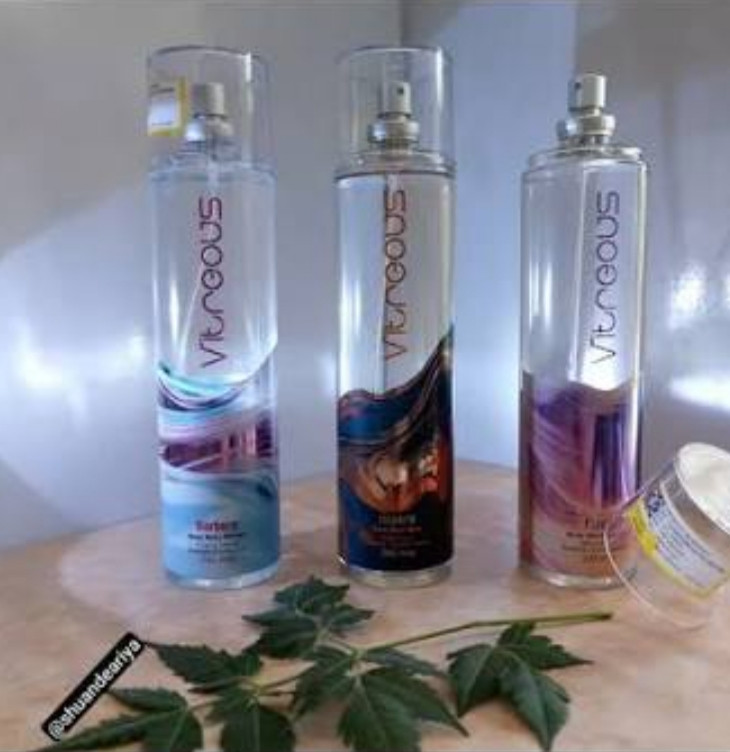 خرید بادی اسپلش ویتروس BOdy vitreous 250ml - آرایشی ارغوان