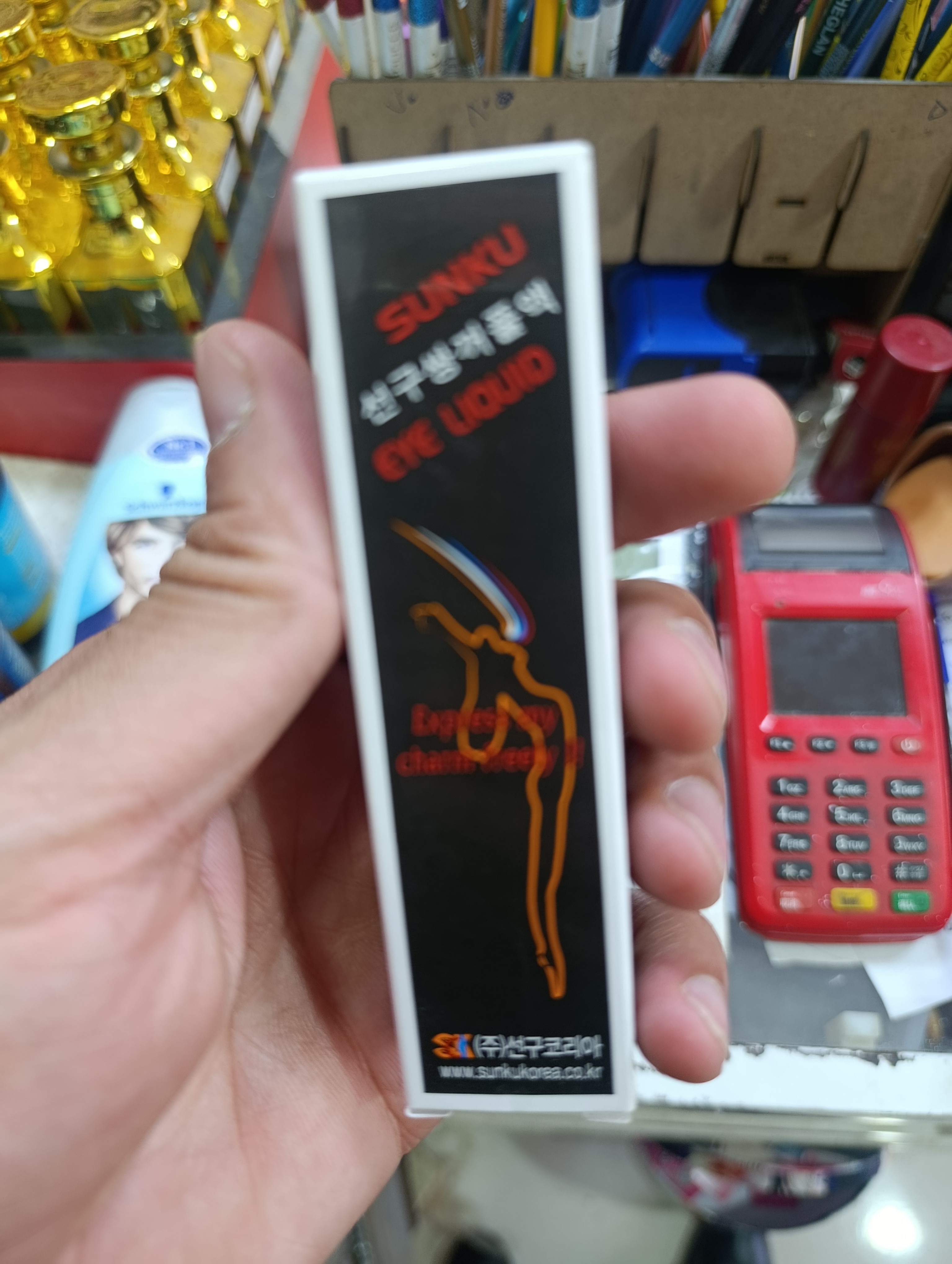چسب مژه مشکی سانکو قلم  دار 5میلی لیتر